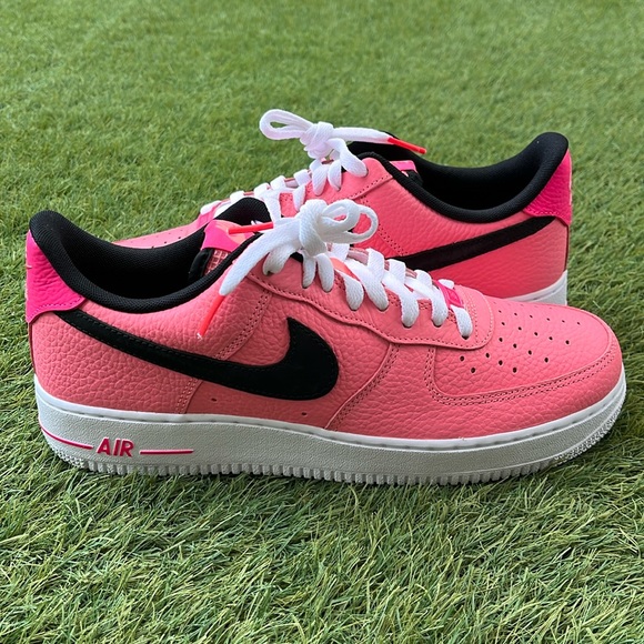 Nike Air Force '07 LV8